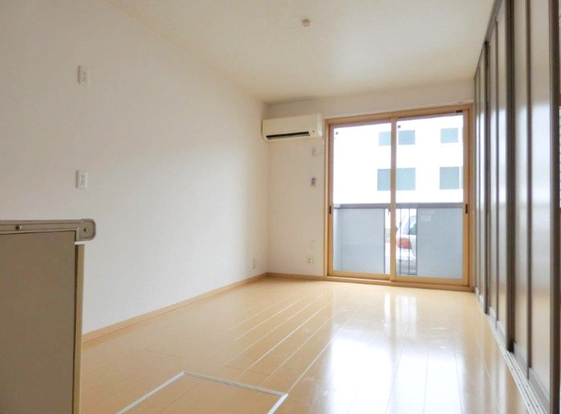 居室・リビング　図面と現状に相違がある場合には現状を優先