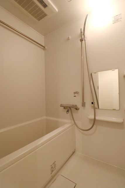 バス・シャワールーム　★お問い合わせはタウンハウジングまで★