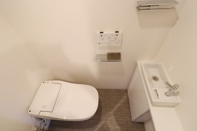 トイレ　★お問い合わせはタウンハウジングまで★