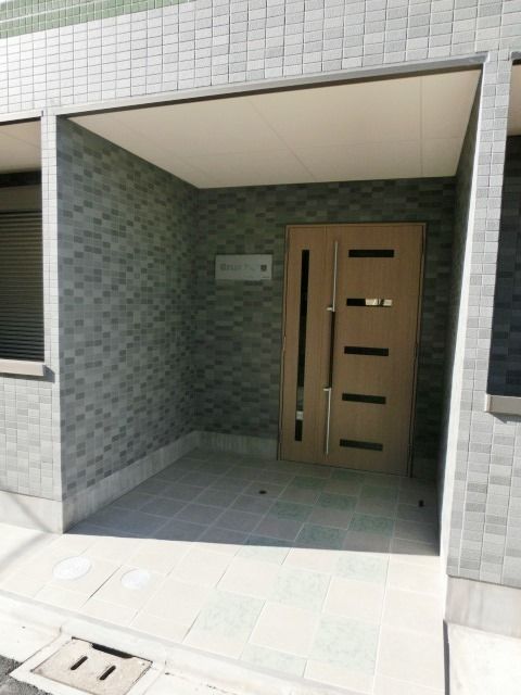 エントランス　エントランス。