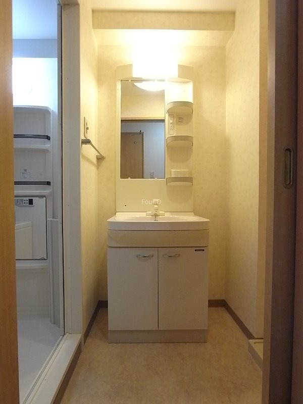 洗面設備　★《見学予約受付中》設備充実ハイグレードマンション★