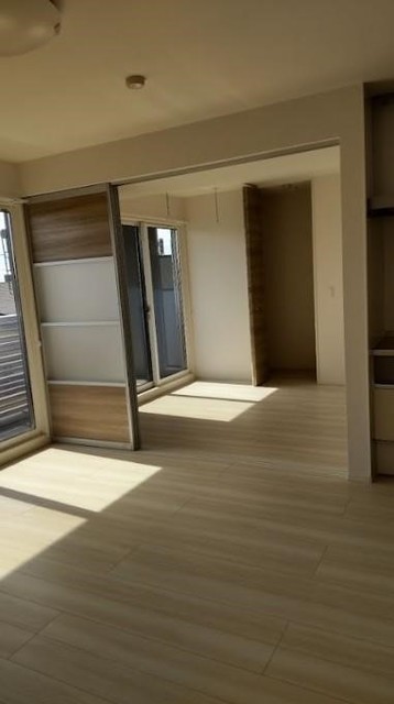 居室・リビング　リビング