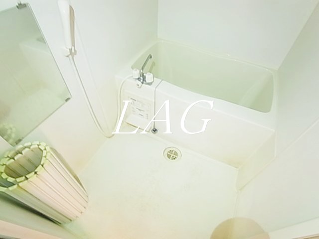 バス・シャワールーム　お風呂です。