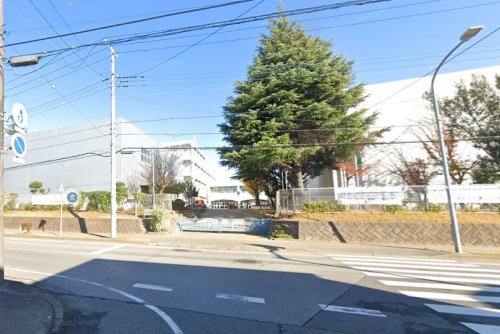 中学校　柏市立大津ヶ丘中学校（中学校）まで933m
