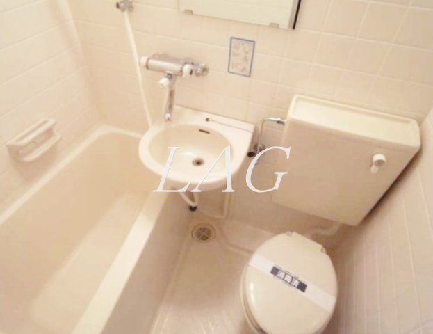 バス・シャワールーム　お風呂です。