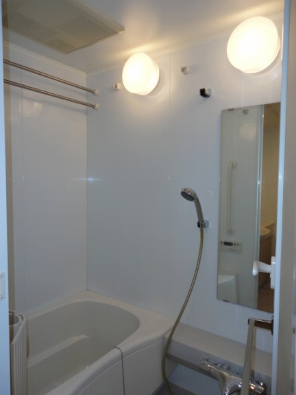 バス・シャワールーム　人気条件の「バス・トイレ別」です。