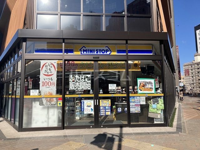 コンビニ　ミニストップ　名駅椿町店（コンビニ）まで529m