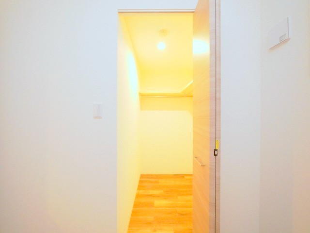 収納　ウォークインクローゼットです☆