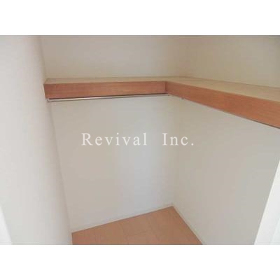 収納　大型収納完備しております