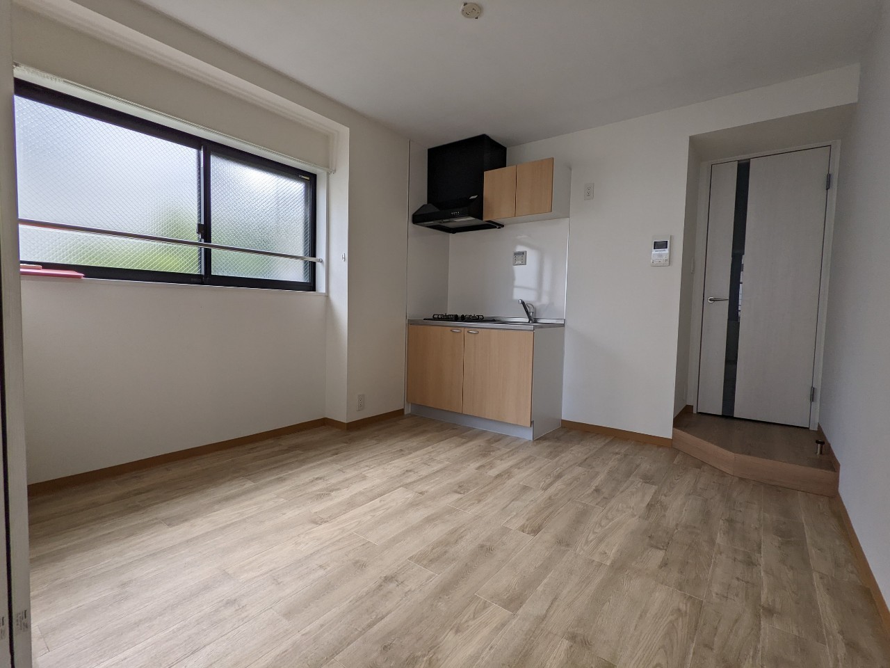 居室・リビング　※同物件、別部屋の写真です。