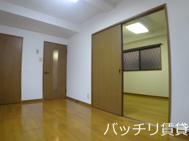 その他　画像は別号室写真の為、現状を優先いたします。