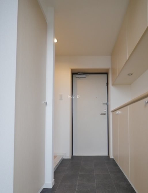 玄関　★見学予約受付中★