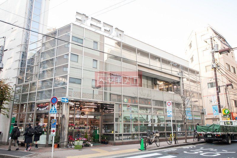 スーパー　ナニワヤ（スーパー）まで130m