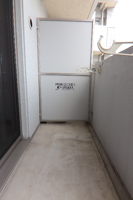 バルコニー　※別室の参考写真の為、現況優先です。