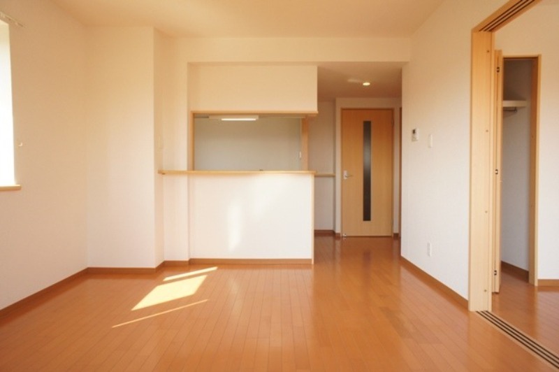 居室・リビング　図面と現状に相違がある場合には現状を優先