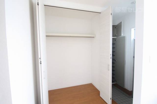 収納　大容量のクローゼットスペースで収納美人。