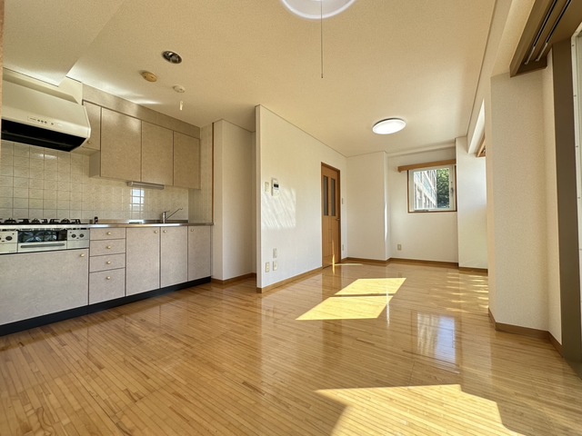 居室・リビング　別部屋参考写真です