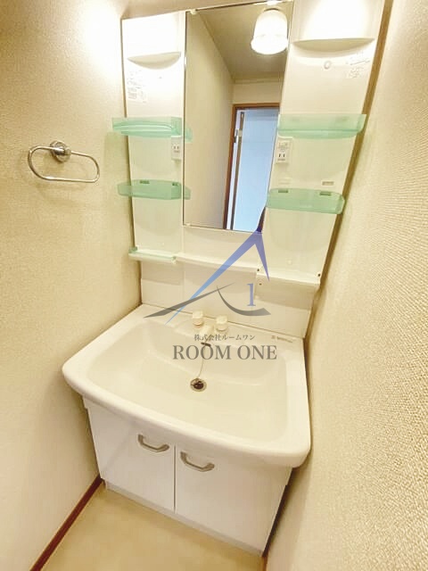 洗面設備　洗面台です。