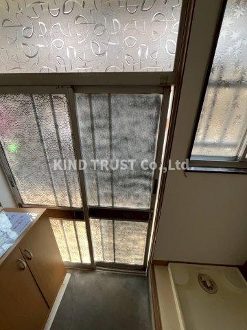 バルコニー　バルコニーがあります