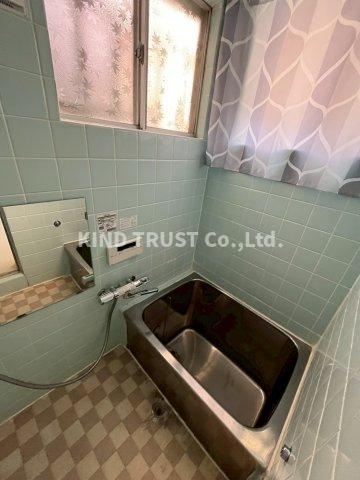 バス・シャワールーム　ゆったり過ごせるお風呂です