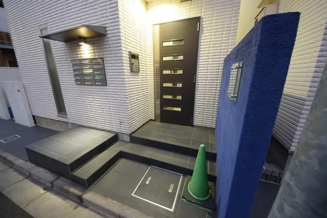 エントランス　エントランス