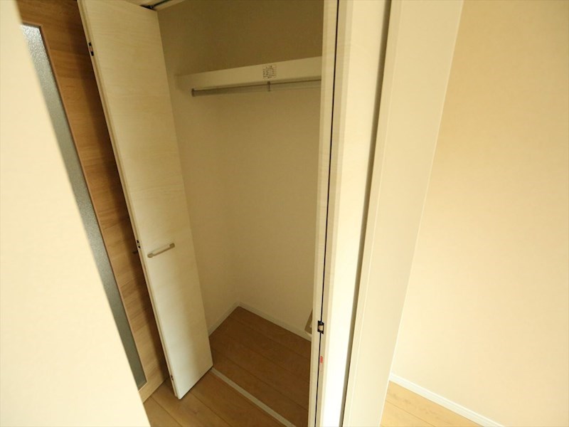 収納　クローゼット（収納充実してます）