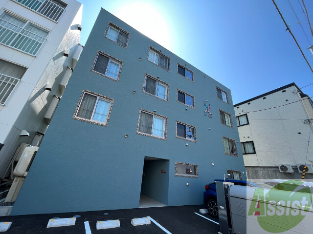 建物外観　札幌市北区麻生町「ユヌ・ポム」