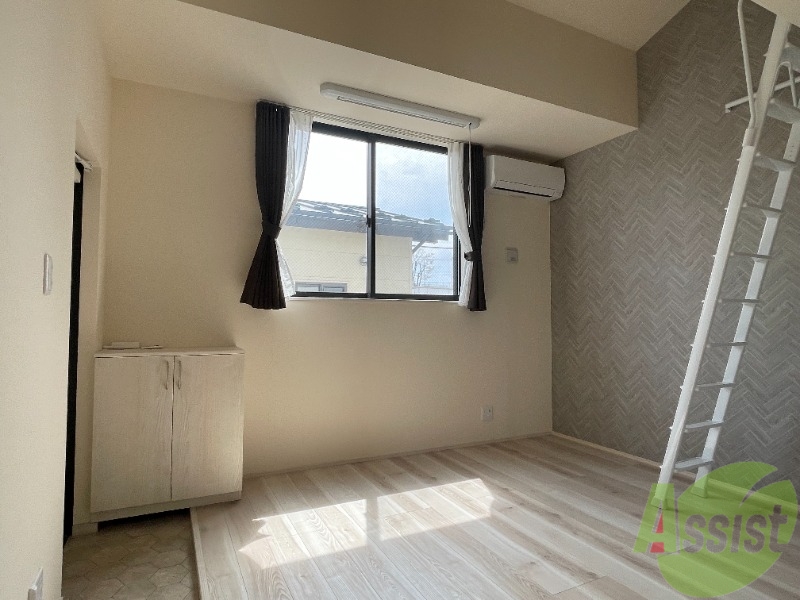 居室・リビング　白基調のお部屋は、部屋が明るく広く感じますね。