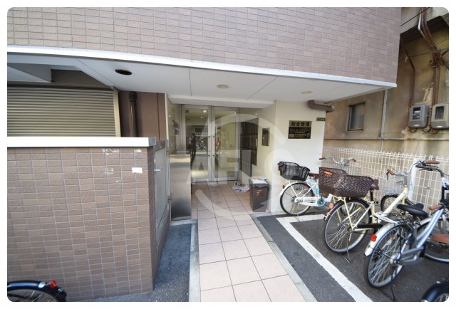 エントランス　グランパシフィック鶴橋　エントランス