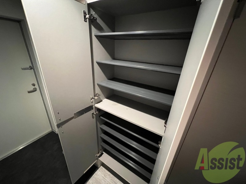 収納　寝室の収納です。部屋がすっきり片付きます。