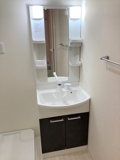 洗面設備　同仕様