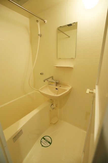 バス・シャワールーム　（別タイプ参考写真）ミリオンガーデン小石川　文京区小石川5