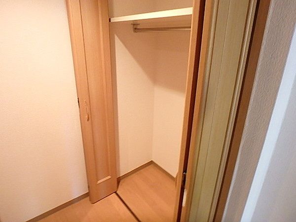 収納　（別タイプ参考写真）ミリオンガーデン小石川　文京区小石川5