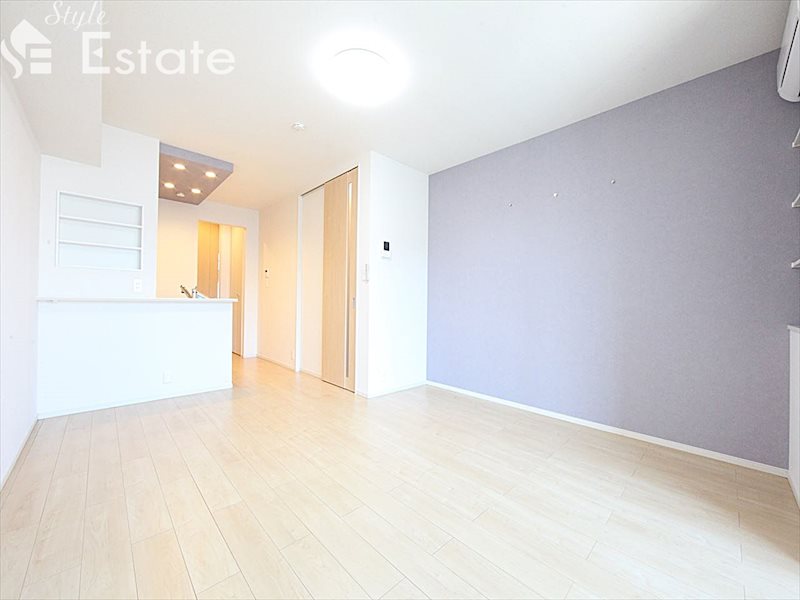 居室・リビング　内装