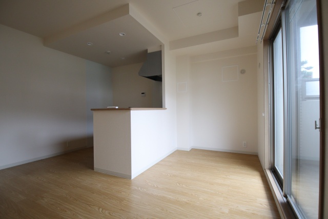 居室・リビング　※別室の参考写真の為、現況優先です。