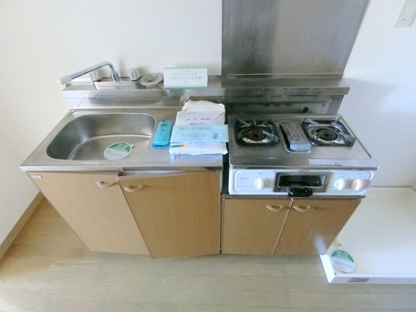 キッチン　写真は別のお部屋のイメージです。現況優先