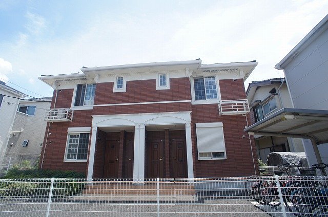 建物外観　外観は落ち着いています