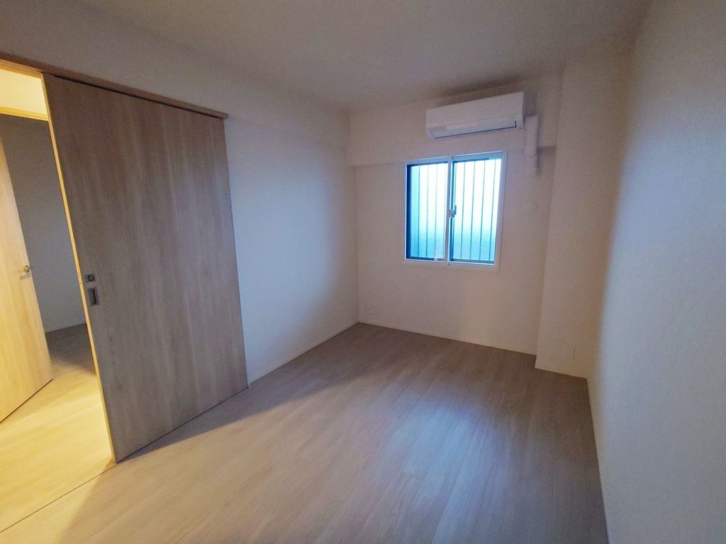 その他部屋・スペース　同タイプの間取り部屋の写真です。お色等異なる場合があります。