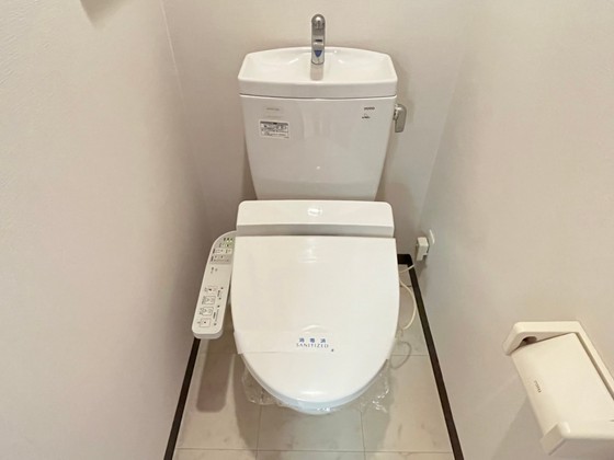 トイレ　※別部屋の写真です