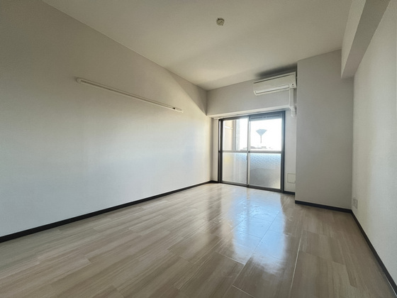 居室・リビング　※別部屋の写真です