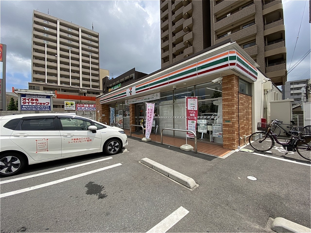 コンビニ　セブンイレブン 戸畑中本町店（コンビニ）まで283m