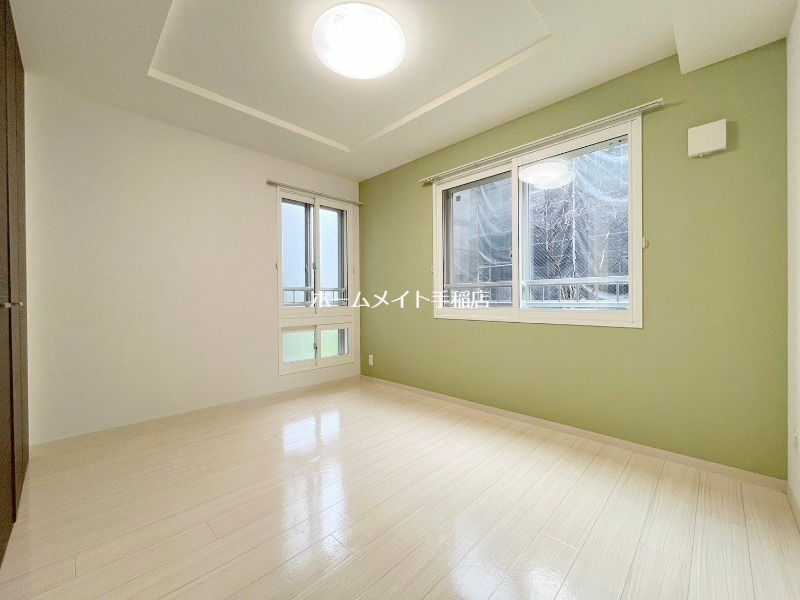 その他部屋・スペース　明るい洋室、寝室にどうぞ♪