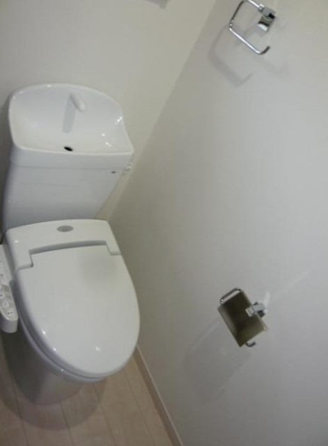トイレ　トイレ
