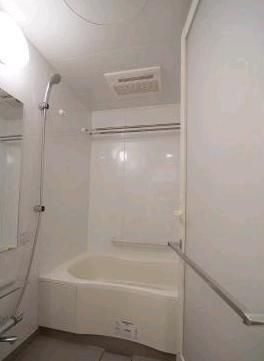 バス・シャワールーム　★ゆったりバスルーム★