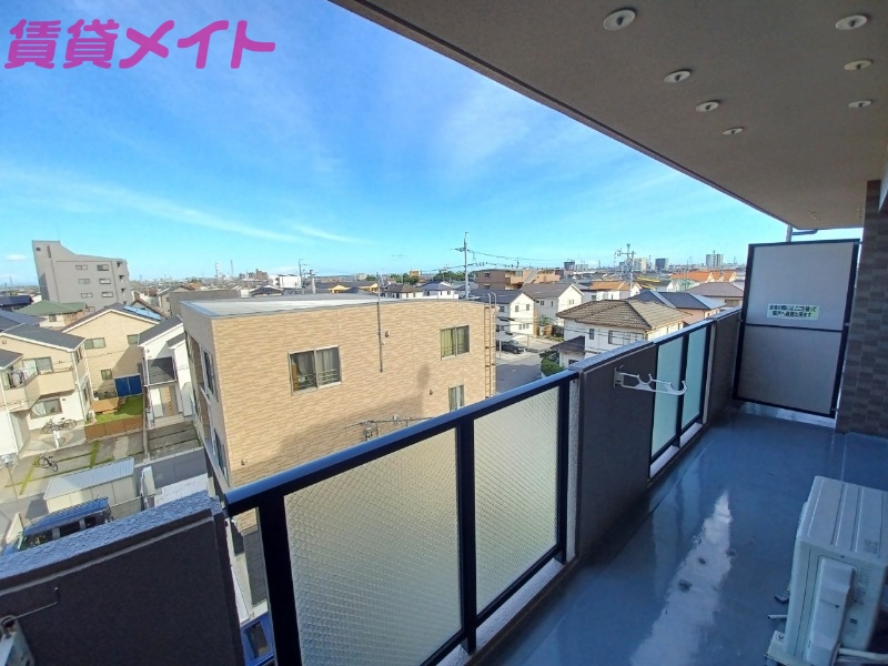 バルコニー　別部屋参考写真です