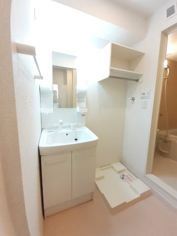 洗面設備　洗面所です