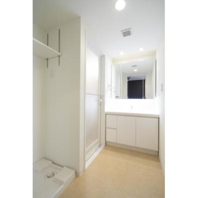 洗面設備　※写真は同タイプ住戸です。