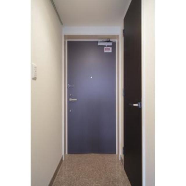 玄関　※写真は同タイプ住戸です。