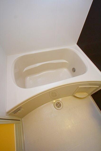 バス・シャワールーム　バスルーム