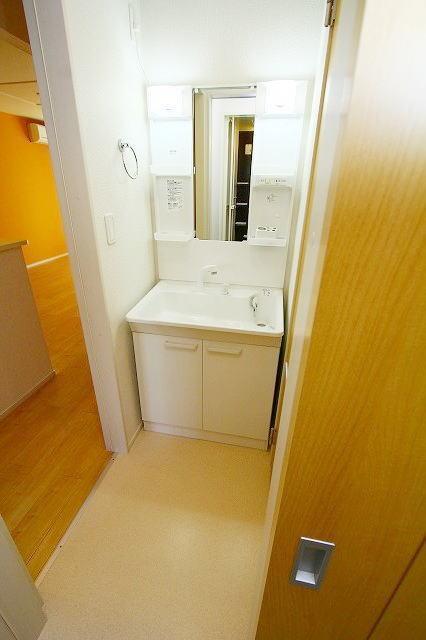 収納　洗髪洗面化粧台